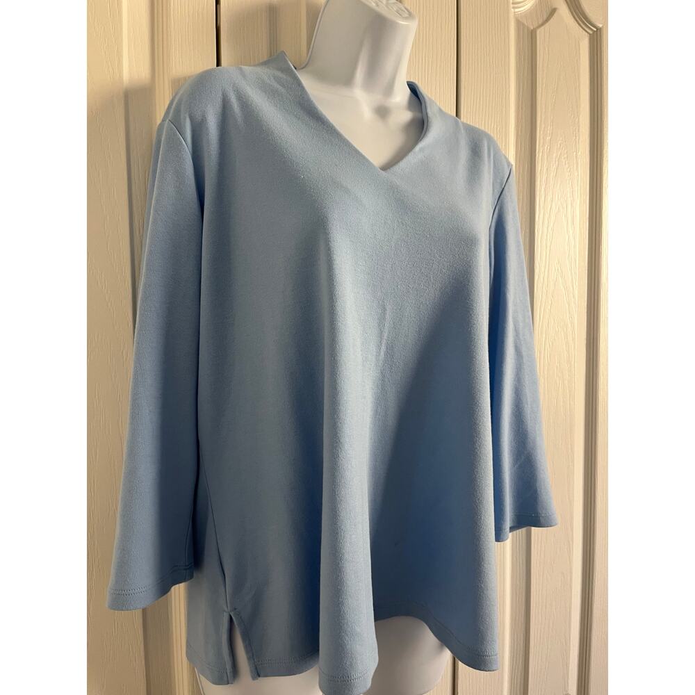 Draper’s & Damon’s Large V-Neck Essential Top 3/4 Sleeve Soft Stretch Classic